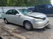 2006 Toyota Camry LE z VIN 4T1BE32KX6U146056, wystawiony jako Copart lot #63204915 z przebiegiem 141 361 mil mil oraz Szkoda całkowita • Salvage title. Historia ofert i sprzedaży dostępna na DreamBid. Obrazek 4.