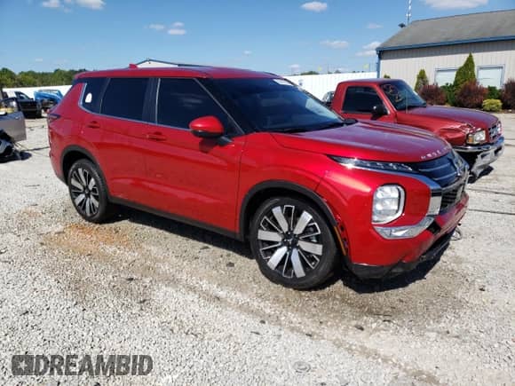 2025 Mitsubishi Outlander SE с VIN JA4J4VA8XSZ016757, выставлен на аукционе Copart как лот 84416195 с пробегом 2 636 миль миль и Списание • Salvage title. История ставок и продаж доступна на DreamBid. Изображение 4.