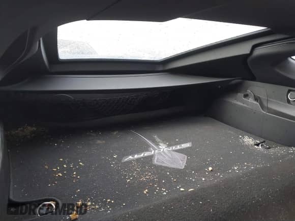 2014 Chevrolet Corvette Z51 3LT with VIN 1G1YM2D77E5120729, listed as a IAAI auction lot 41821347 with 19,747 mi miles and . Bid and sale history available at DreamBid. Image 8.