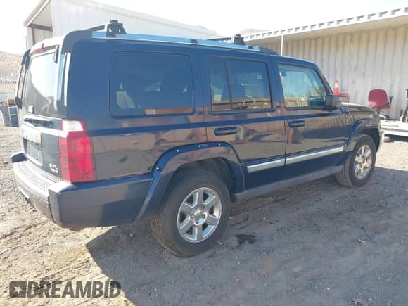 2006 Jeep Commander Limited с VIN 1J8HG58266C198570, выставлен на аукционе IAAI как лот 42997942 с пробегом 204 724 миль миль и . История ставок и продаж доступна на DreamBid. Изображение 4.