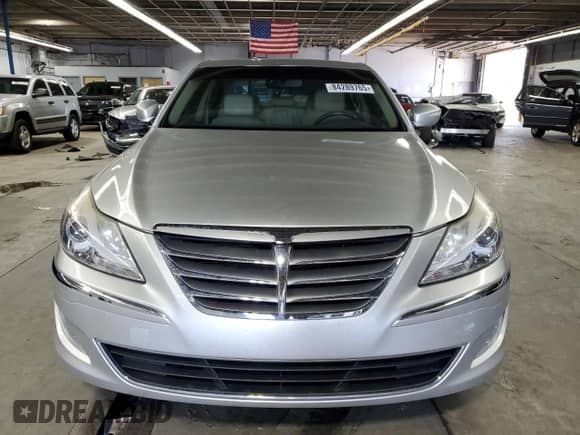 2012 Hyundai Genesis 3.8L z VIN KMHGC4DD6CU204661, wystawiony jako Copart lot #84289765 z przebiegiem 69 915 mil mil oraz Czysty tytuł • Clean title. Historia ofert i sprzedaży dostępna na DreamBid. Obrazek 5.
