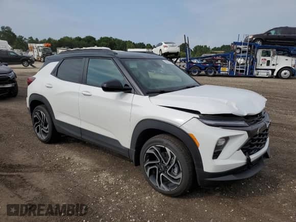2024 Chevrolet TrailBlazer RS with VIN KL79MUSL4RB122711, listed as a Copart auction lot 68519125 with 12,429 mi miles and Clean title. Bid and sale history available at DreamBid. Image 4.