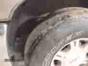 2002 GMC Sierra 1500 SLE z VIN 2GTEK19T221121025, wystawiony jako IAAI lot #42812970 z przebiegiem 166 856 mil mil oraz . Historia ofert i sprzedaży dostępna na DreamBid. Obrazek 12.