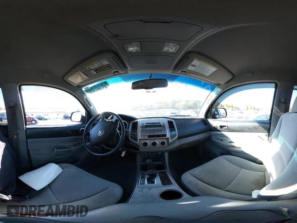 2010 Toyota Tacoma с VIN 3TMLU4EN4AM043431, выставлен на аукционе IAAI как лот 43406008 с пробегом 519 954 миль миль и . История ставок и продаж доступна на DreamBid. Изображение 21.