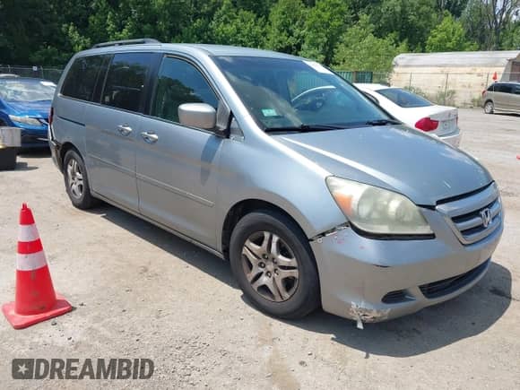 2006 Honda Odyssey EX z VIN 5FNRL38436B037450, wystawiony jako IAAI lot #42658960 z przebiegiem 228 553 mil mil oraz . Historia ofert i sprzedaży dostępna na DreamBid. Obrazek 1.