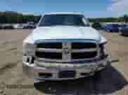 2022 Ram 1500 Tradesman z VIN 3C6RR7KG5NG375389, wystawiony jako Copart lot #59513455 z przebiegiem 29 308 mil mil oraz Szkoda całkowita • Salvage title. Historia ofert i sprzedaży dostępna na DreamBid. Obrazek 5.