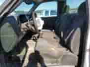 2007 GMC Sierra 1500 z VIN 1GTEC14Z77E172101, wystawiony jako Copart lot #71567265 z przebiegiem 450 778 mil mil oraz Szkoda całkowita • Salvage title. Historia ofert i sprzedaży dostępna na DreamBid. Obrazek 7.