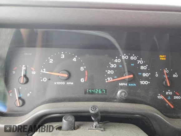 2001 Jeep Wrangler Sport with VIN 1J4FA49S11P339047, listed as a Copart auction lot 85923625 with 144,267 mi miles and Salvage title. Bid and sale history available at DreamBid. Image 9.