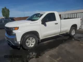 2019 Chevrolet Silverado 1500 Work Truck z VIN 3GCNWAEH2KG311811, wystawiony jako Copart lot #69679055 z przebiegiem 50 982 mil mil oraz Czysty tytuł • Clean title. Historia ofert i sprzedaży dostępna na DreamBid. Obrazek 1.