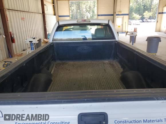 2013 Ford F-150 XL with VIN 1FTMF1CM1DKE42686, listed as a Copart auction lot 85726485 with 233,527 mi miles and Clean title. Bid and sale history available at DreamBid. Image 10.