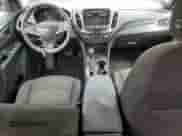 2018 Chevrolet Equinox LT z VIN 2GNAXJEV3J6309424, wystawiony jako Copart lot #69989165 z przebiegiem 153 838 mil mil oraz Szkoda całkowita • Salvage title. Historia ofert i sprzedaży dostępna na DreamBid. Obrazek 8.