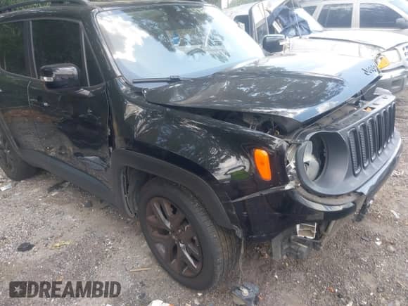 2017 Jeep Renegade Latitude с VIN ZACCJABB5HPG61186, выставлен на аукционе IAAI как лот 42687383 с пробегом 106 100 миль миль и . История ставок и продаж доступна на DreamBid. Изображение 17.