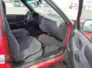 1998 Chevrolet S-10 LS с VIN 1GCCS19X7W8111717, выставлен на аукционе IAAI как лот 43500361 с пробегом 125 719 миль миль и . История ставок и продаж доступна на DreamBid. Изображение 5.