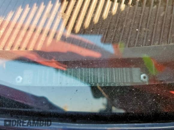 1992 Chevrolet Silverado 1500 с VIN 1GCDC14K8NZ144568, выставлен на аукционе Copart как лот 71243035 с пробегом 274 899 миль миль и Списание • Salvage title. История ставок и продаж доступна на DreamBid. Изображение 12.