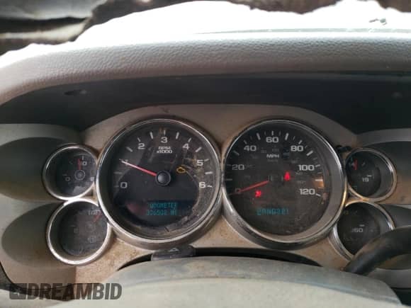 2007 GMC Sierra 1500 SLE1 with VIN 2GTEC19C471649458, listed as a Copart auction lot 48164745 with 336,502 mi miles and Salvage title. Bid and sale history available at DreamBid. Image 9.