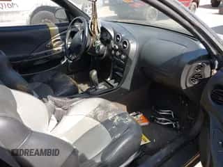2000 Hyundai Tiburon с VIN KMHJG35F5YU191588, выставлен на аукционе IAAI как лот 41934653 с пробегом 161 590 миль миль и . История ставок и продаж доступна на DreamBid. Изображение 5.