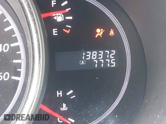 2011 Nissan Murano S z VIN JN8AZ1MW4BW160126, wystawiony jako IAAI lot #42032136 z przebiegiem 138 372 mil mil oraz . Historia ofert i sprzedaży dostępna na DreamBid. Obrazek 15.