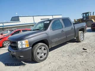 2011 Chevrolet Silverado 1500 LTZ with VIN 3GCPKTE28BG155673, listed as a Copart auction lot 78369944 with 285,529 mi miles and Salvage title. Bid and sale history available at DreamBid. Image 1.