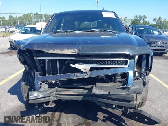 2007 Chevrolet Avalanche 3LT with VIN 3GNFK12327G265212, listed as a IAAI auction lot 43156861 with 158,133 mi miles and . Bid and sale history available at DreamBid. Image 13.