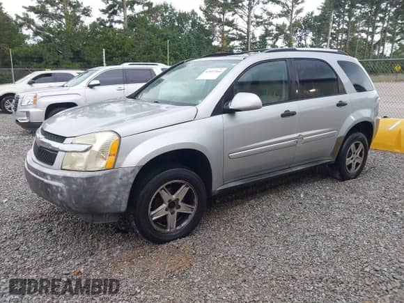 2005 Chevrolet Equinox LS z VIN 2CNDL13FX56174862, wystawiony jako IAAI lot #42957264 z przebiegiem Nie podano mil oraz . Historia ofert i sprzedaży dostępna na DreamBid. Obrazek 2.