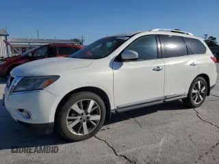 2014 Nissan Pathfinder S z VIN 5N1AR2MM4EC711107, wystawiony jako Copart lot #82232645 z przebiegiem 188 794 mil mil oraz Czysty tytuł • Clean title. Historia ofert i sprzedaży dostępna na DreamBid. Obrazek 1.