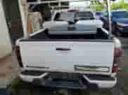 2010 Chevrolet Colorado z VIN 1GCESCB9XA8139813, wystawiony jako Copart lot #70969472 z przebiegiem Nie podano mil oraz Nie do naprawy • Non repairable. Historia ofert i sprzedaży dostępna na DreamBid. Obrazek 6.