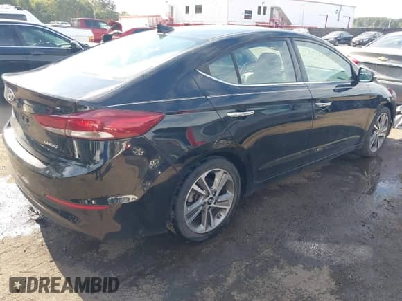 2017 Hyundai Elantra SE with VIN 5NPD84LF6HH093669, listed as a IAAI auction lot 43095995 with 44,222 mi miles and . Bid and sale history available at DreamBid. Image 4.