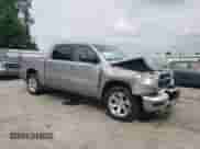 2020 Ram 1500 Big Horn z VIN 1C6RRFFG3LN345624, wystawiony jako Copart lot #67515645 z przebiegiem 17 544 mil mil oraz Szkoda całkowita • Salvage title. Historia ofert i sprzedaży dostępna na DreamBid. Obrazek 4.