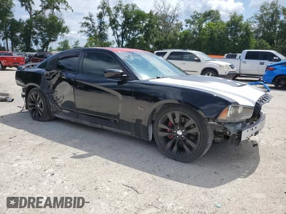 2014 Dodge Charger SRT-8 с VIN 2C3CDXEJ1EH210190, выставлен на аукционе Copart как лот 61128955 с пробегом 97 565 миль миль и Списание • Salvage title. История ставок и продаж доступна на DreamBid. Изображение 4.