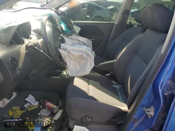 2008 Chevrolet Aveo LS с VIN KL1TD66668B142621, выставлен на аукционе Copart как лот 66831655 с пробегом 82 291 миль миль и Списание • Salvage title. История ставок и продаж доступна на DreamBid. Изображение 7.