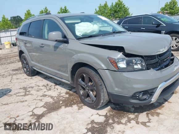 2019 Dodge Journey Crossroad with VIN 3C4PDCGGXKT809955, listed as a IAAI auction lot 42929763 with 81,769 mi miles and . Bid and sale history available at DreamBid. Image 1.