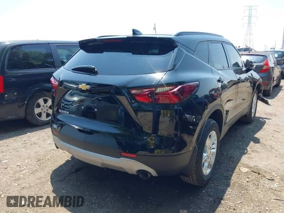2019 Chevrolet Blazer with VIN 3GNKBBRA4KS629452, listed as a IAAI auction lot 42457905 with 72,722 mi miles and . Bid and sale history available at DreamBid. Image 4.