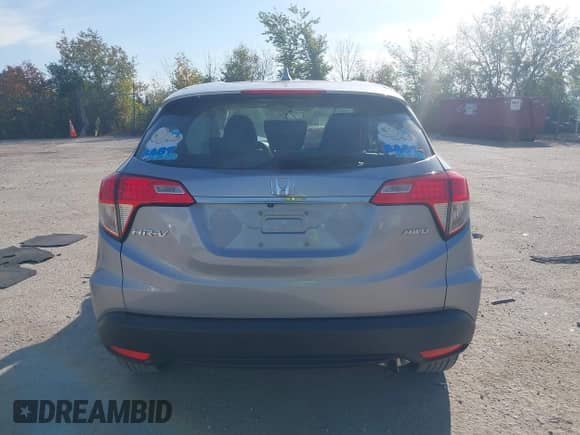 2021 Honda HR-V LX with VIN 3CZRU6H3XMM753142, listed as a IAAI auction lot 43340959 with 22,220 mi miles and . Bid and sale history available at DreamBid. Image 17.