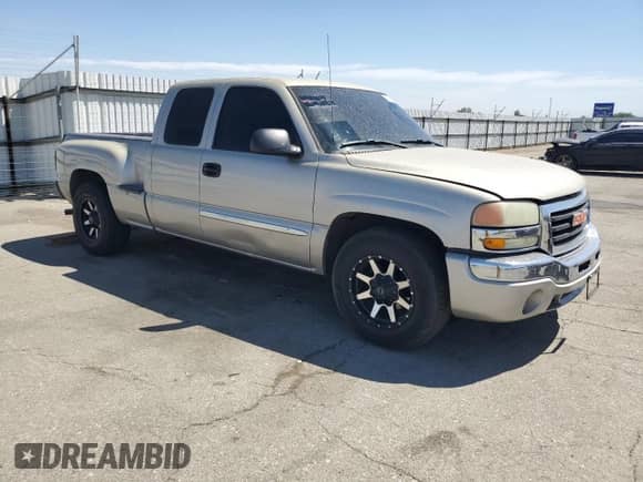 2004 GMC Sierra 1500 SLE z VIN 1GTEC19T74Z287080, wystawiony jako Copart lot #70675135 z przebiegiem Nie podano mil oraz Szkoda całkowita • Salvage title. Historia ofert i sprzedaży dostępna na DreamBid. Obrazek 4.