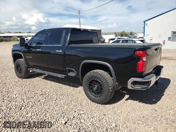 2023 Chevrolet Silverado 2500HD LTZ z VIN 1GC4YPEY4PF107402, wystawiony jako Copart lot #84468265 z przebiegiem 28 256 mil mil oraz Szkoda całkowita • Salvage title. Historia ofert i sprzedaży dostępna na DreamBid. Obrazek 2.
