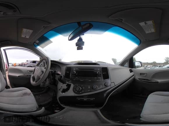 2012 Toyota Sienna LE AAS with VIN 5TDKK3DC0CS261672, listed as a IAAI auction lot 43256260 with 477,784 mi miles and . Bid and sale history available at DreamBid. Image 18.