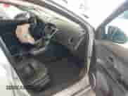 2011 Chevrolet Cruze 2LT z VIN 1G1PG5S95B7146982, wystawiony jako IAAI lot #42696089 z przebiegiem 190 488 mil mil oraz . Historia ofert i sprzedaży dostępna na DreamBid. Obrazek 5.