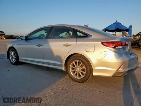 2018 Hyundai Sonata Eco с VIN 5NPE24AA2JH687436, выставлен на аукционе Copart как лот 69286225 с пробегом 56 478 миль миль и Списание • Salvage title. История ставок и продаж доступна на DreamBid. Изображение 2.