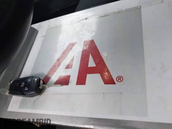 2018 Ford F-150 XL z VIN 1FTEW1EP9JFE66881, wystawiony jako IAAI lot #43241761 z przebiegiem 112 089 mil mil oraz . Historia ofert i sprzedaży dostępna na DreamBid. Obrazek 11.