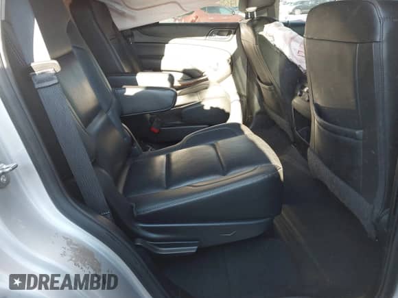 2019 Chevrolet Tahoe Premier с VIN 1GNSCCKC6KR209032, выставлен на аукционе IAAI как лот 41846222 с пробегом 141 261 миль миль и . История ставок и продаж доступна на DreamBid. Изображение 8.