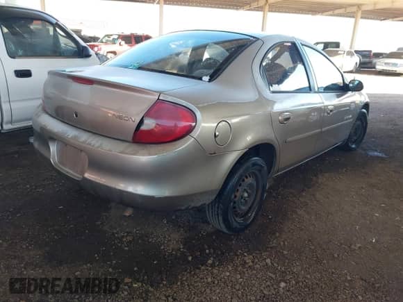 2000 Dodge Neon Highline z VIN 1B3ES46C8YD677036, wystawiony jako IAAI lot #41842517 z przebiegiem 107 458 mil mil oraz . Historia ofert i sprzedaży dostępna na DreamBid. Obrazek 4.