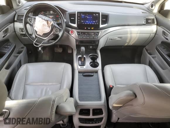 2018 Honda Pilot EX-L z VIN 5FNYF6H65JB028618, wystawiony jako Copart lot #54525555 z przebiegiem 137 500 mil mil oraz Szkoda całkowita • Salvage title. Historia ofert i sprzedaży dostępna na DreamBid. Obrazek 8.