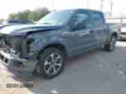 2020 Ford F-150 XL z VIN 1FTEW1CP6LFC65994, wystawiony jako IAAI lot #43355495 z przebiegiem 125 635 mil mil oraz . Historia ofert i sprzedaży dostępna na DreamBid. Obrazek 19.