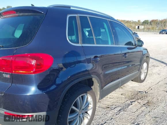 2016 Volkswagen Tiguan S с VIN WVGAV7AX7GW557632, выставлен на аукционе IAAI как лот 43521511 с пробегом 176 360 миль миль и . История ставок и продаж доступна на DreamBid. Изображение 4.