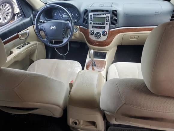 2009 Hyundai Santa Fe Limited с VIN 5NMSH13EX9H256870, выставлен на аукционе Copart как лот 67198664 с пробегом 186 705 миль миль и На запчасти • Non repairable. История ставок и продаж доступна на DreamBid. Изображение 8.