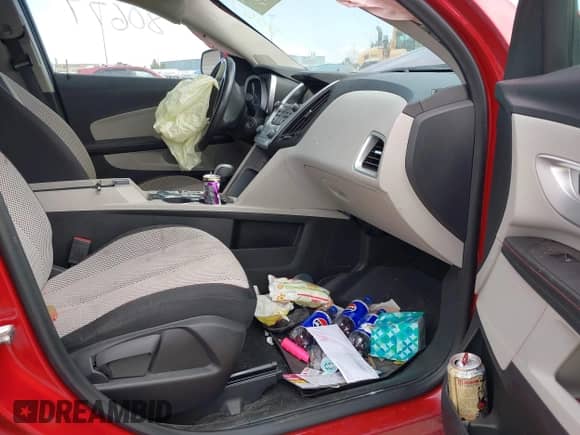 2015 Chevrolet Equinox LT z VIN 2GNALBEK5F6300674, wystawiony jako IAAI lot #43080679 z przebiegiem 107 936 mil mil oraz . Historia ofert i sprzedaży dostępna na DreamBid. Obrazek 5.