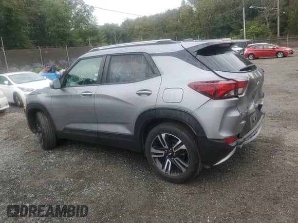 2023 Chevrolet TrailBlazer LT с VIN KL79MPSL5PB189686, выставлен на аукционе Copart как лот 84401835 с пробегом 27 690 миль миль и Списание • Salvage title. История ставок и продаж доступна на DreamBid. Изображение 2.
