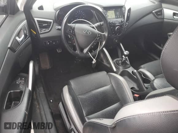 2016 Hyundai Veloster Turbo z VIN KMHTC6AE7GU275848, wystawiony jako Copart lot #69607965 z przebiegiem 91 373 mil mil oraz Szkoda całkowita • Salvage title. Historia ofert i sprzedaży dostępna na DreamBid. Obrazek 8.