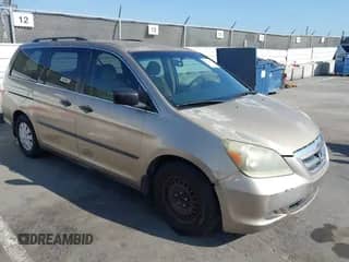 2006 Honda Odyssey LX с VIN 5FNRL38256B056175, выставлен на аукционе IAAI как лот 43241392 с пробегом 278 618 миль миль и . История ставок и продаж доступна на DreamBid. Изображение 1.