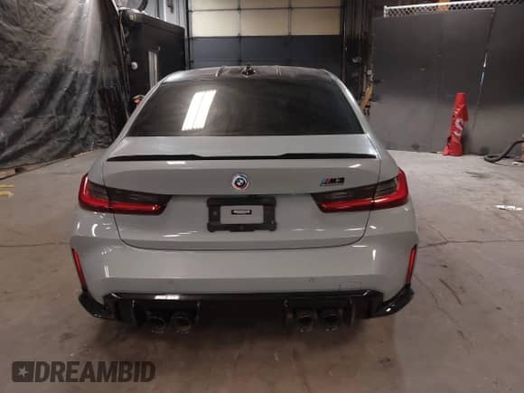 2022 BMW M3 Competition z VIN WBS33AY04NFN11206, wystawiony jako IAAI lot #41286638 z przebiegiem 6 086 mil mil oraz . Historia ofert i sprzedaży dostępna na DreamBid. Obrazek 16.